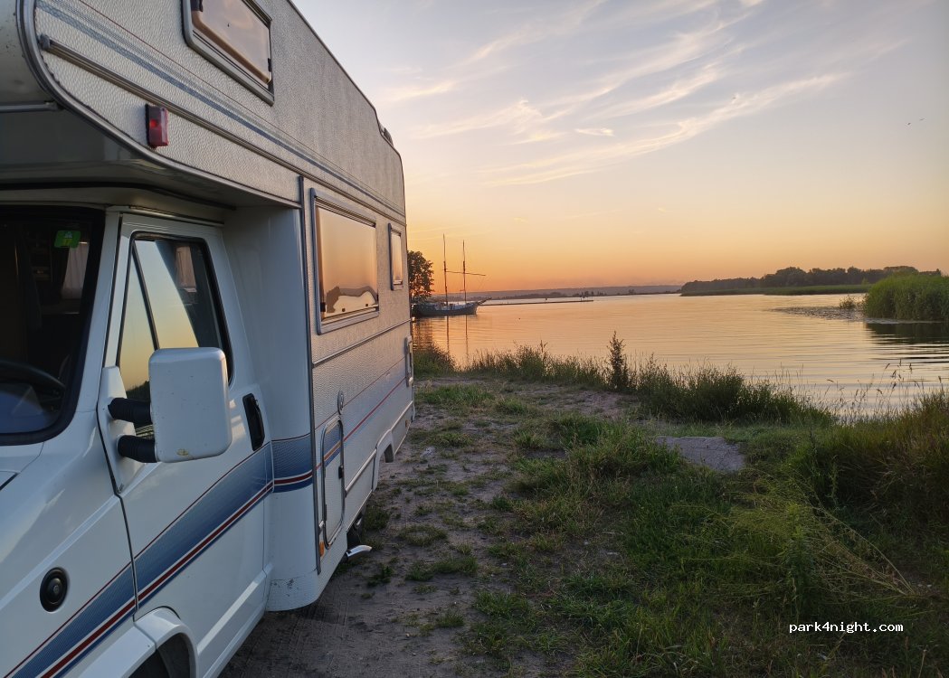 (70-833) Szczecin - 14A Portowa — foto 4