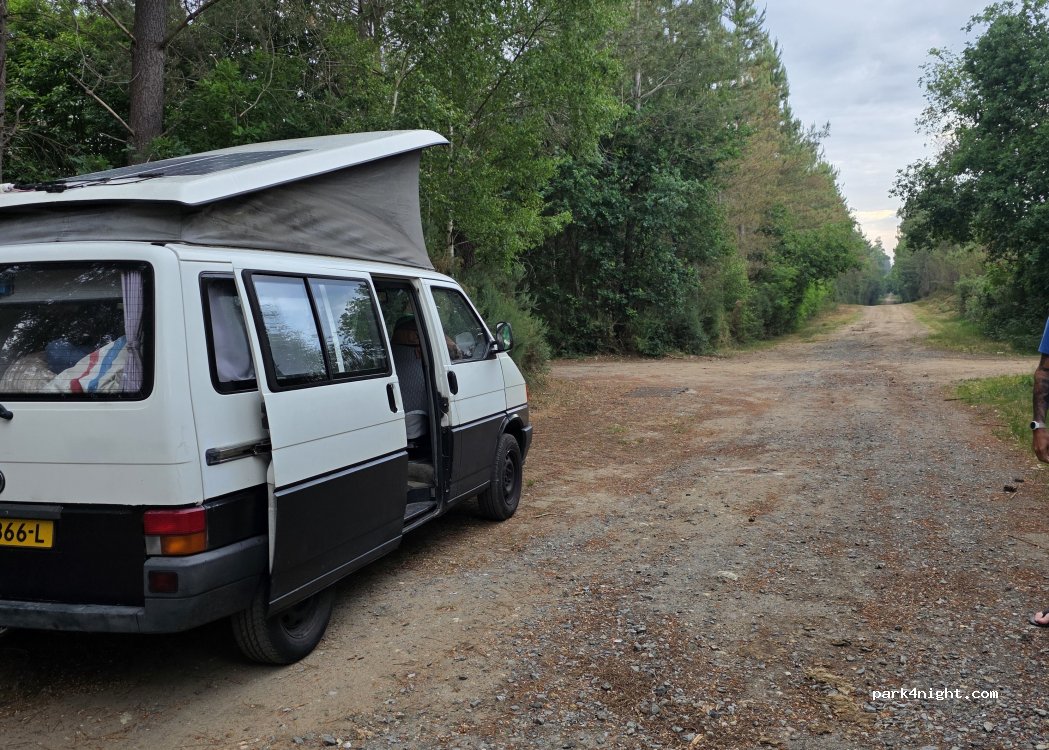 (72330) Parigné-le-Pôlin - — foto
