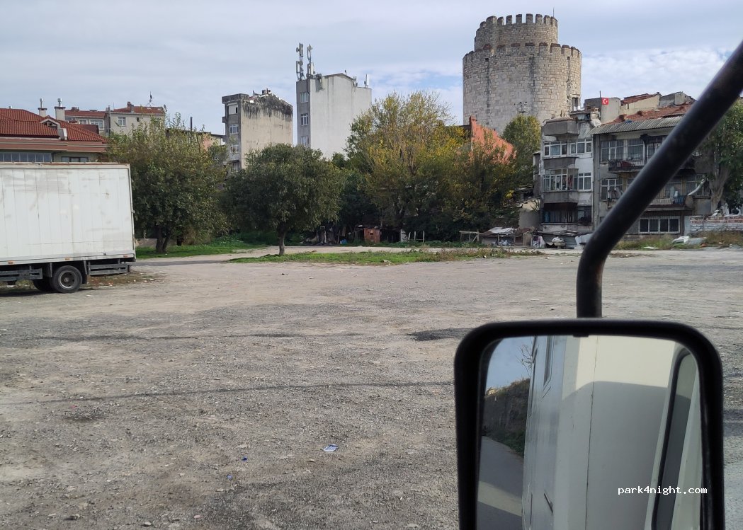(34107) Fatih - 3 Hacı Piri Sokak — foto 3