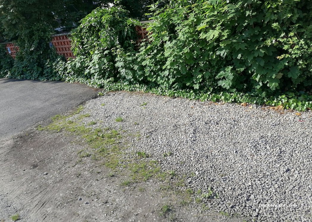 (947 01) Hurbanovo - 6 Rybárska — foto 2