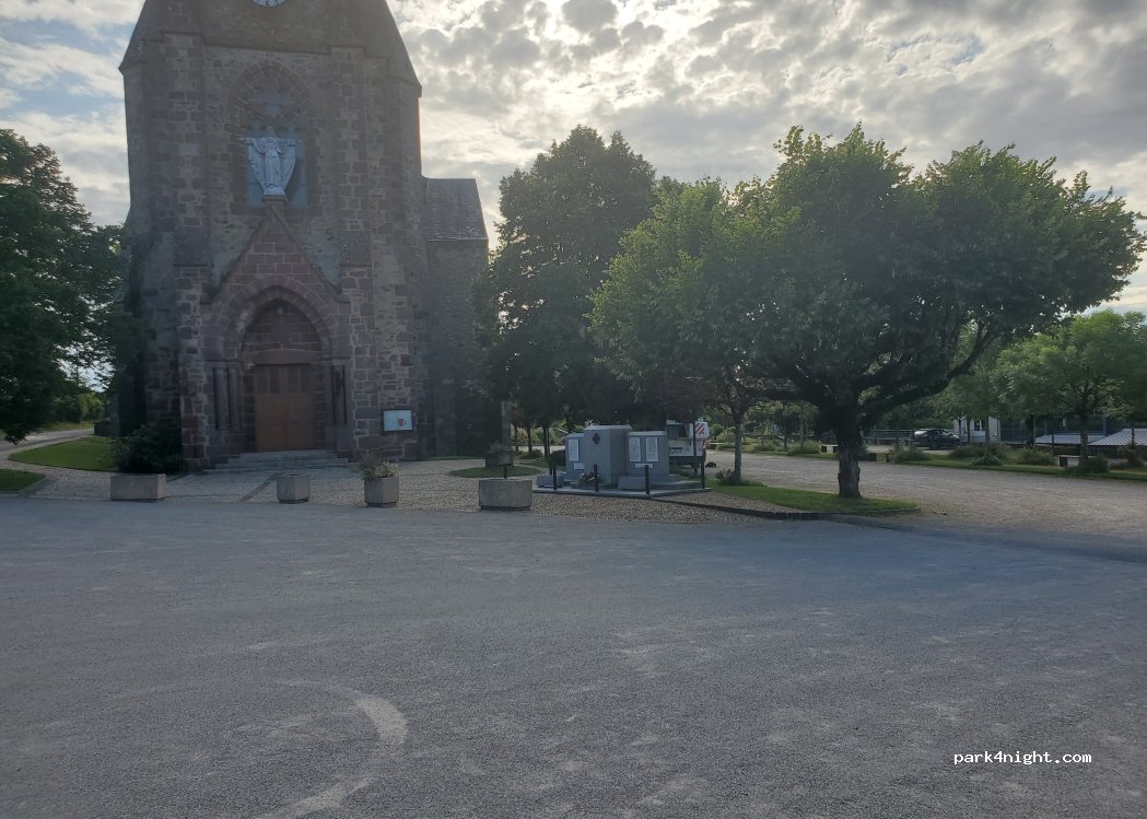 (12200) Morlhon-le-Haut - 33 Route du Lac — foto