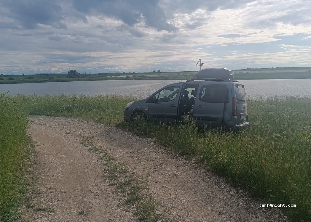 (6073) Бял извор - — foto