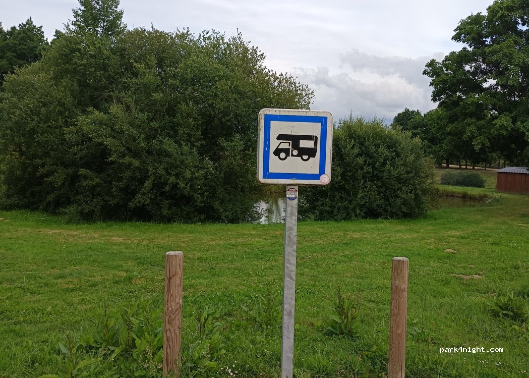 (49520) Ombrée d'Anjou - 6147 Route du Bourg d'Iré — foto