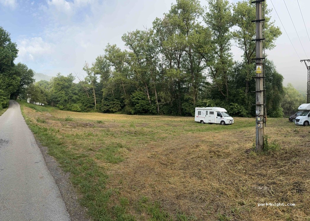 (960 01) Zvolen - Unnamed road — foto 3