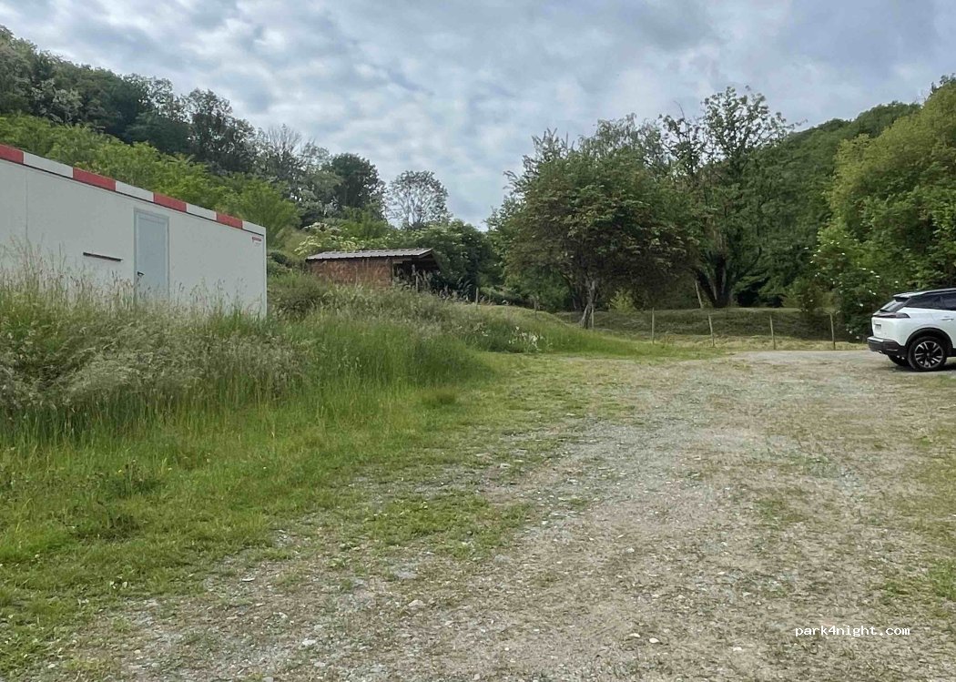 (69430) Quincié-en-Beaujolais - 2936 Cime de Cherves — foto