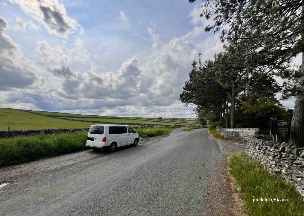 (SK17 8ST) Buxton - Bottomhill Road — foto