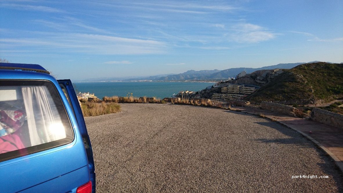 (46408) Faro de Cullera - Carrer de la Serra de Bernia — foto