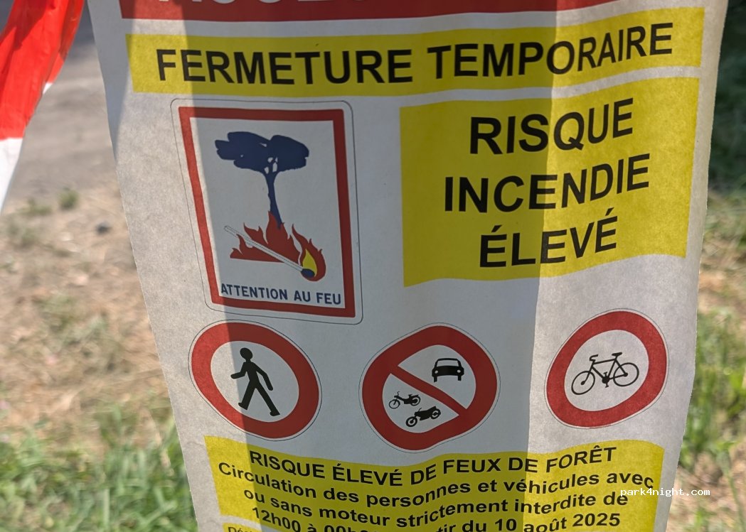 (85200) Pissotte - Unnamed road — foto 3
