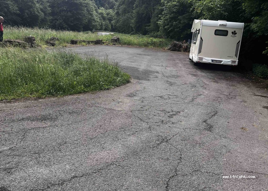 (54260) Viviers-sur-Chiers - D17 — foto