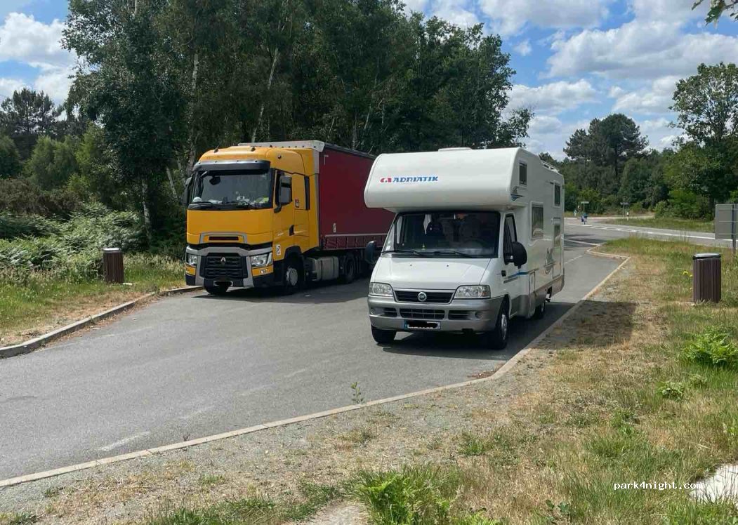 (72200) La Flèche - D306 — foto