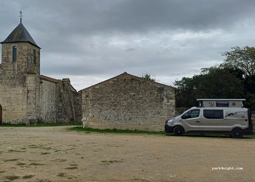 (79210) Prin-Deyrançon - Unnamed Road — foto 4