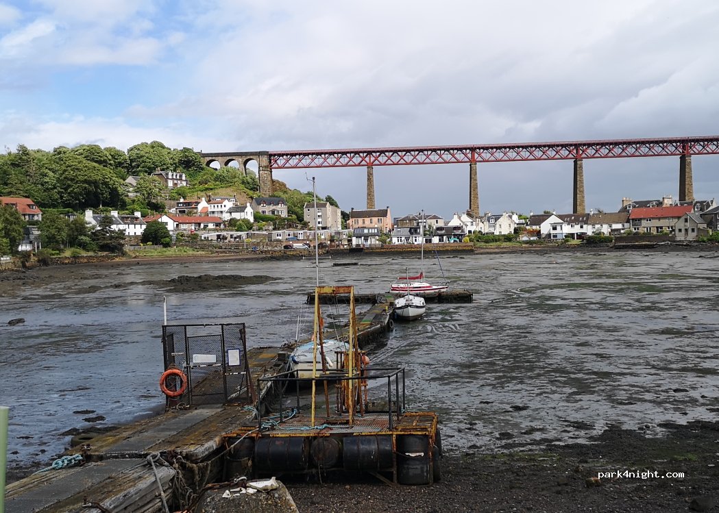 (KY11 1HW) North Queensferry - 9 Ferry Road — foto