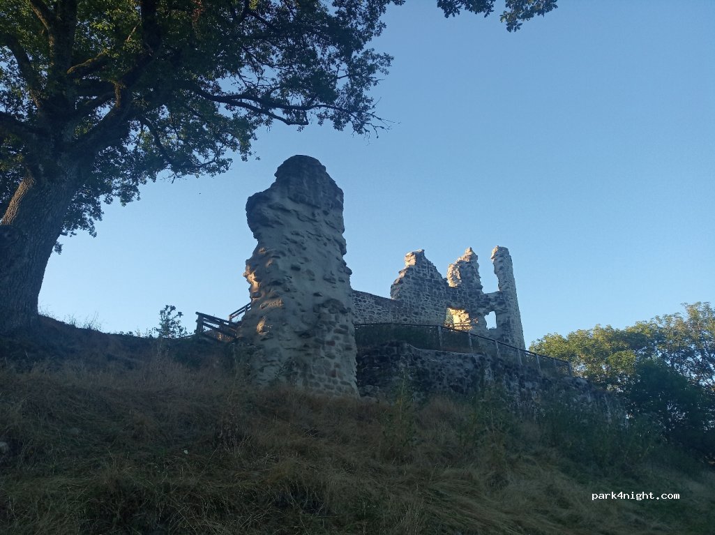 (15270) Beaulieu - Champ de Bas — foto 2