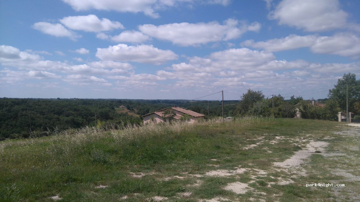 (82200) Montesquieu - D957 — foto 3