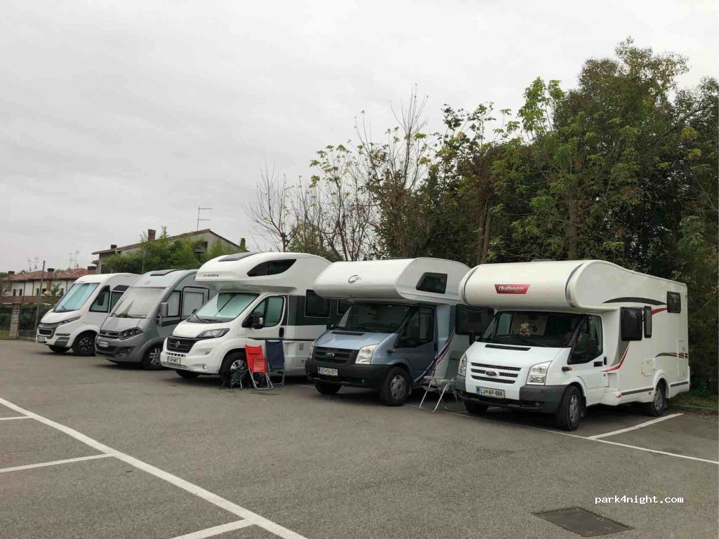 (30029) San Stino di Livenza - Piazzale Santo Stefano — foto