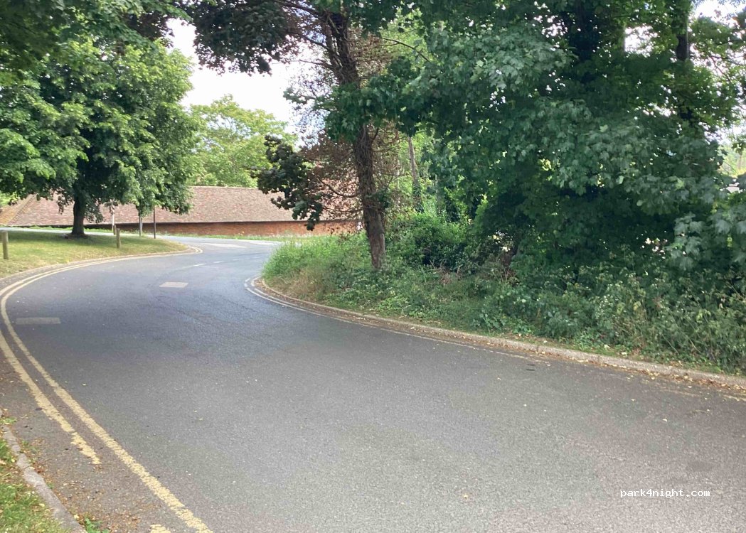 (CT4 7LN) Chartham - Station Rd — foto