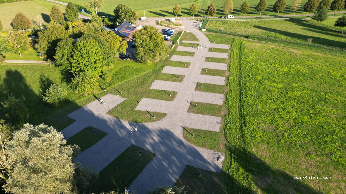 Ried-Camperpark am Mühlbach — foto
