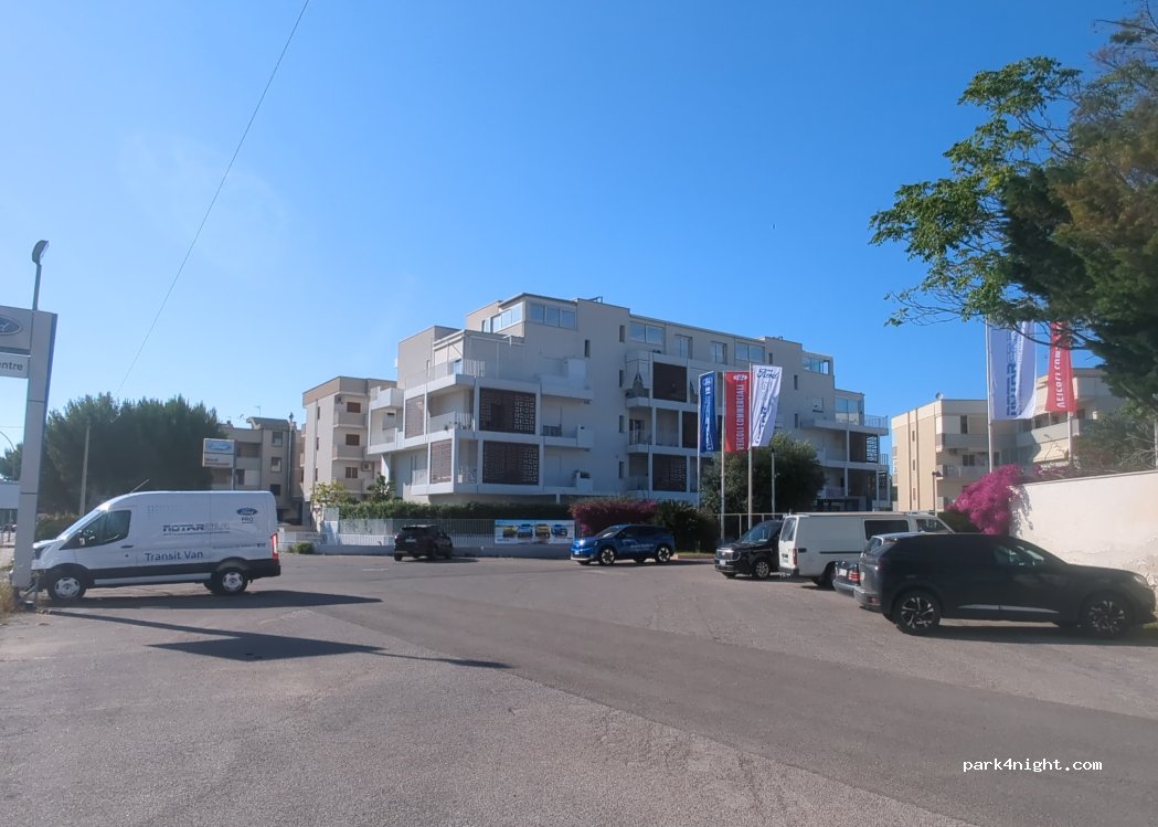 (70043) Monopoli - 94 Via San Donato — foto