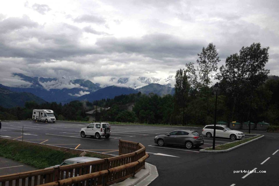 (74700) Cordon - Route des Motteuses — foto