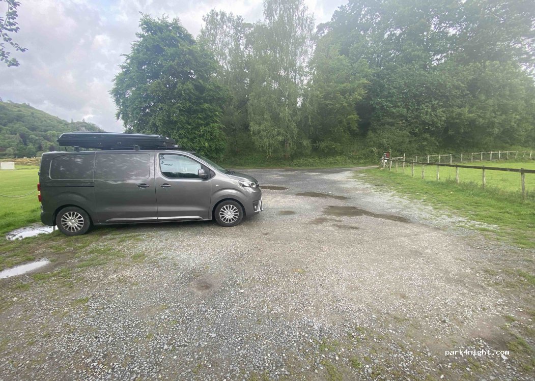 (LA22 9PL) Ambleside - Unnamed road — foto