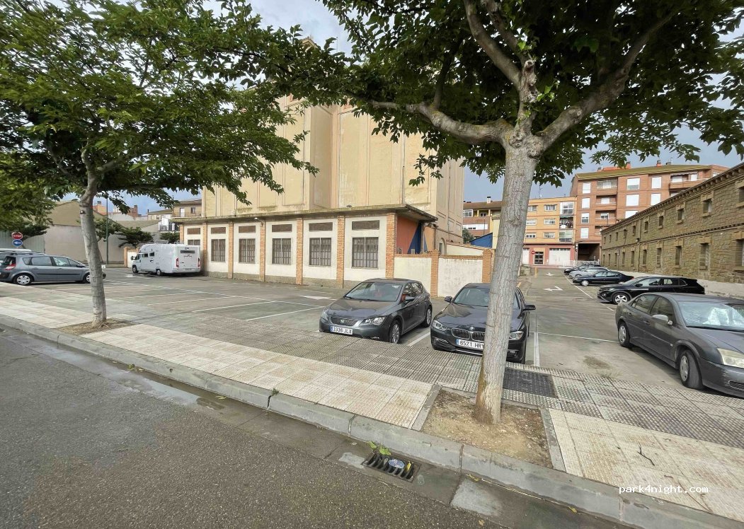(50600) Ejea de los Caballeros - 24 Calle de Joaquin Costa — foto