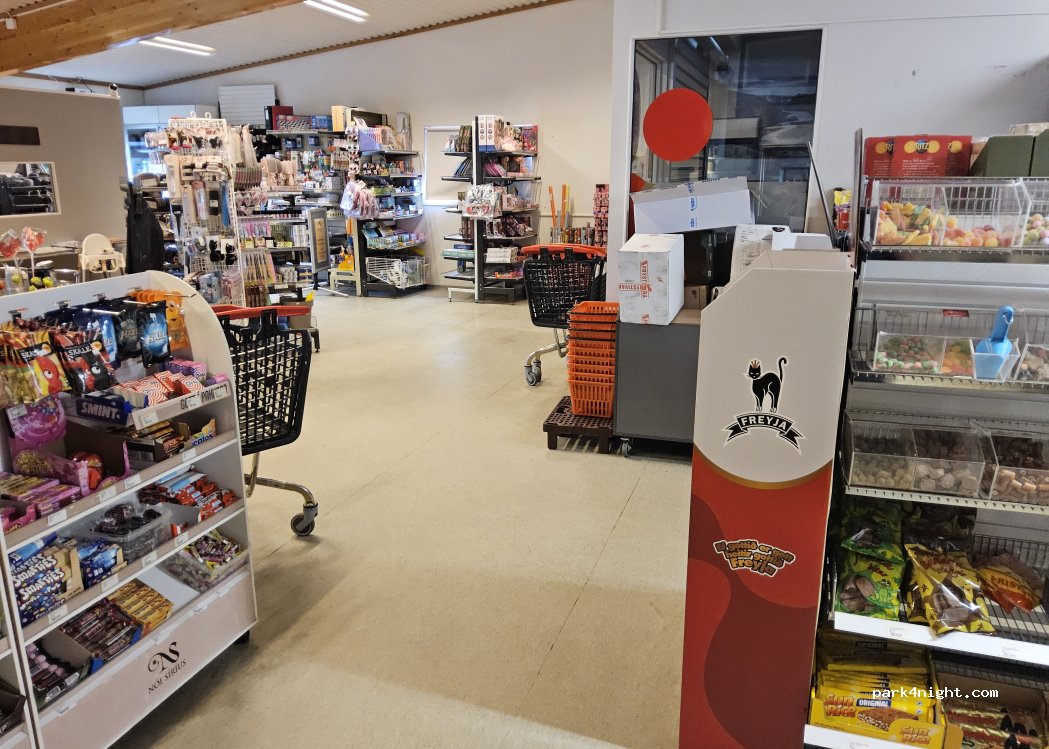 (670) Kópasker - 10 Bakkagötu — foto 2