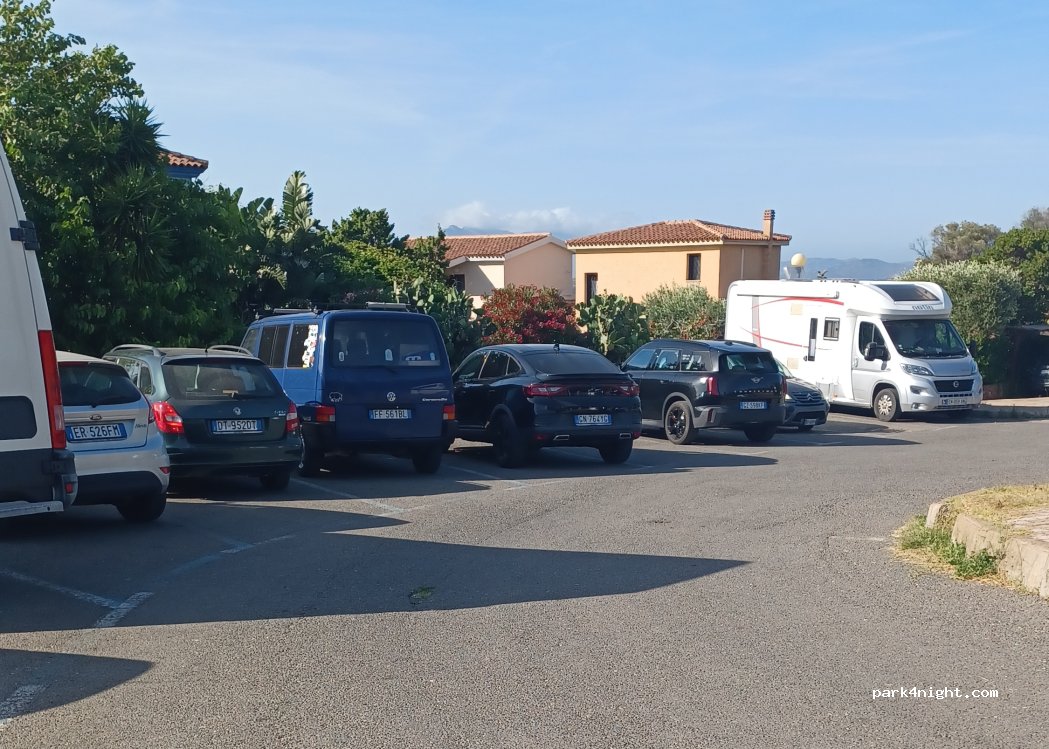 (07052) San Teodoro - 7 Via di la Funtana — foto