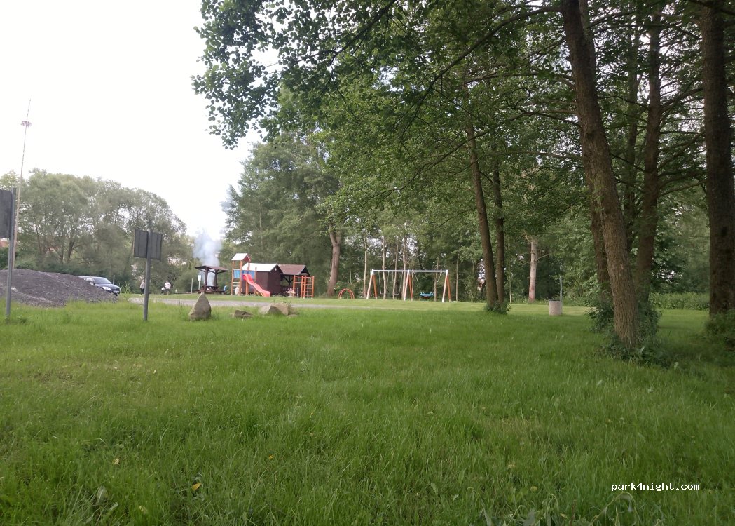 (386 01) Slaník - Unnamed road — foto 2