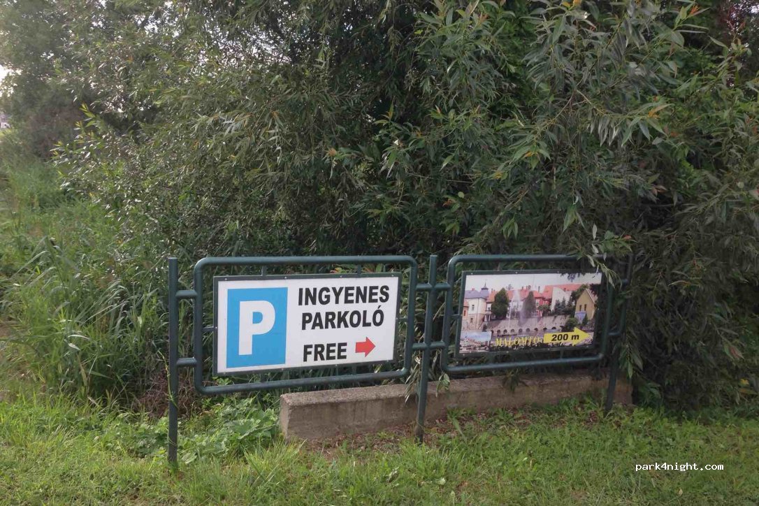 (8300) Tapolca - 53 Batsányi János utca — foto