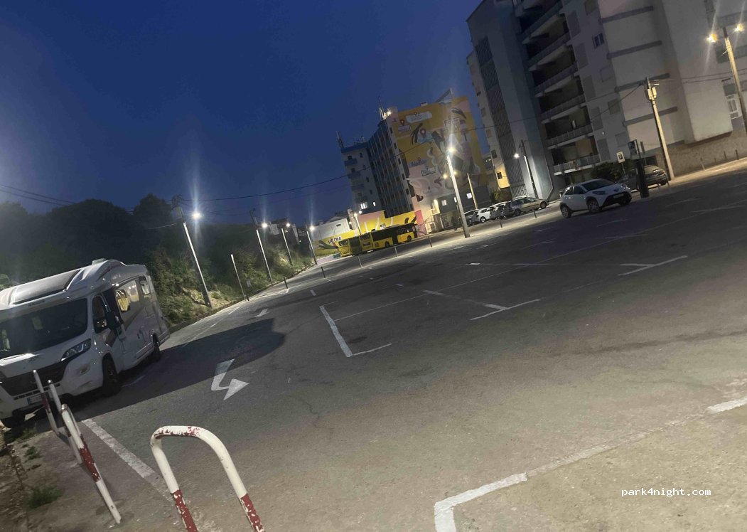 (2970-635) Sesimbra - 55 Avenida da Liberdade — foto