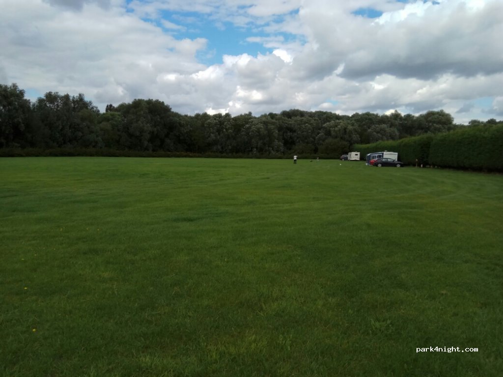 (PE6 7YZ) Peterborough - 1 North Bank — foto 4