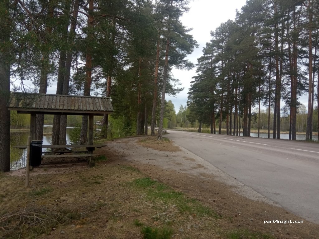 (685 93)  - Östmarksvägen — foto 3