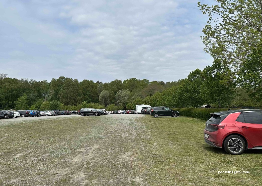 (170 79) Solna - 8 Slottsträdgårdsvägen — foto 2