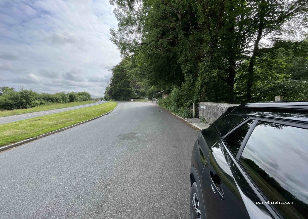 (SA19 9NG) Llangadog - A40 — foto 4