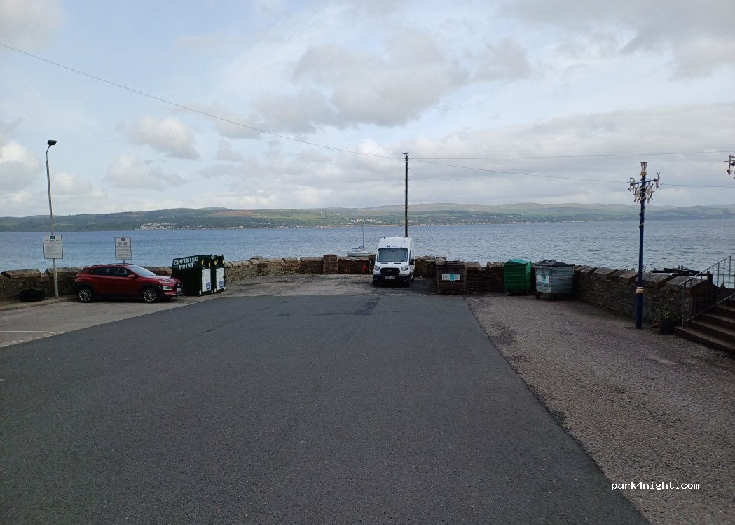(PA23 7TJ) Innellan - Pier Road — foto