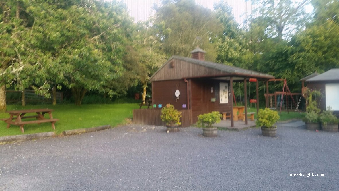 Lorne Fisheries & Inverawe Smokehouse — foto