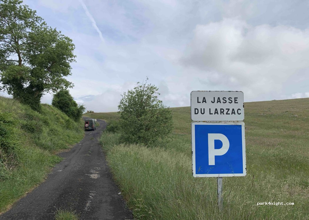 (12100) Millau - D809 — foto