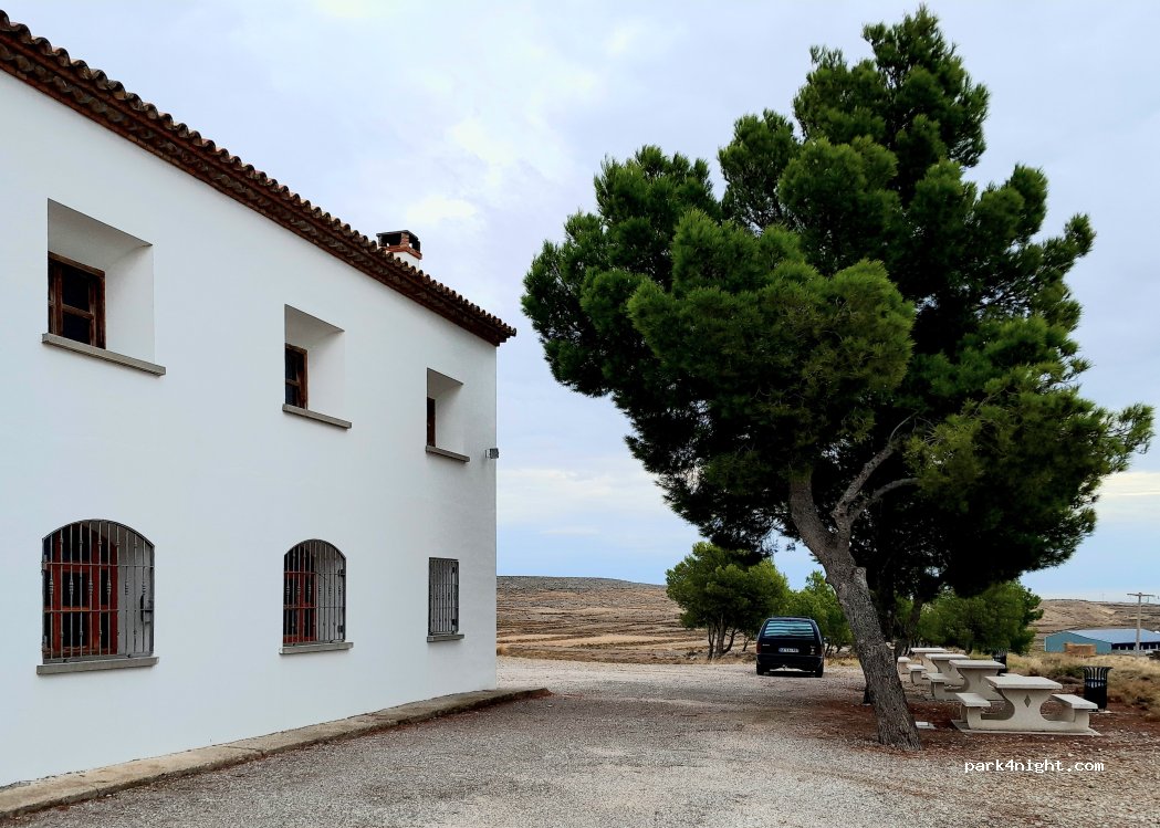 (50135) Mediana de Aragón - Unnamed road — foto 4