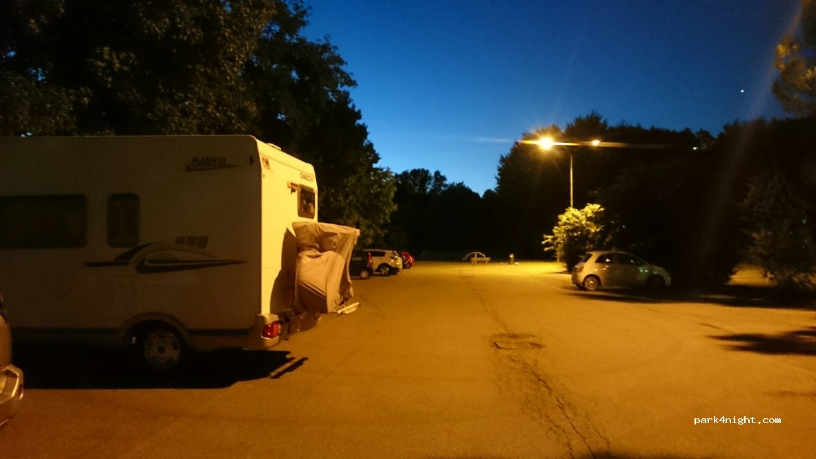(21100) Varese - 7A Via Merano — foto