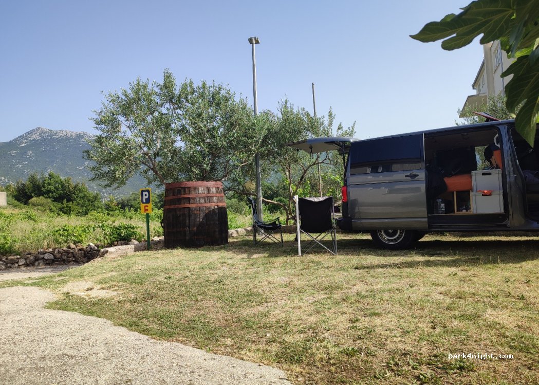 () Kučiće - Unnamed Road — foto 4