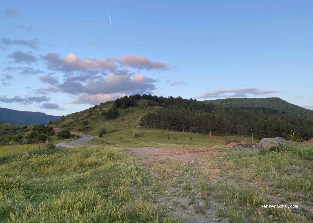 () Aspindza - Unnamed road — foto