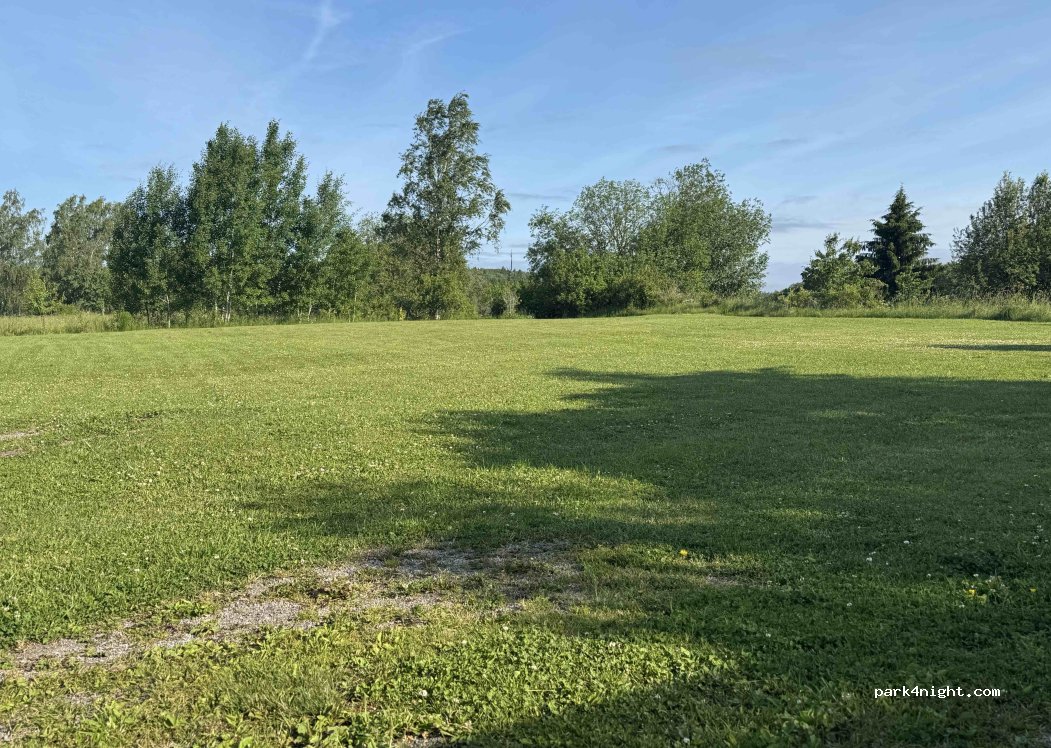 (705 97) Björka - Unnamed road — foto