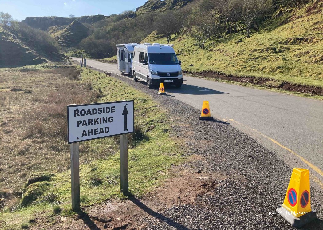 (IV51 9YF) Uig - Unnamed Road — foto 3