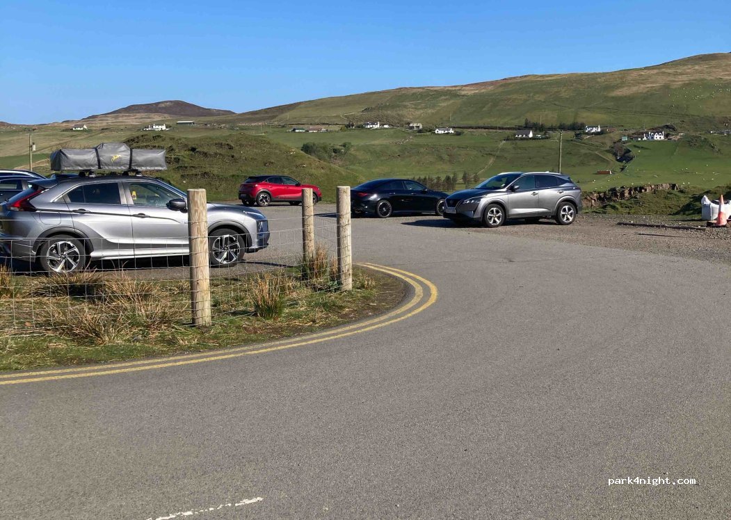 (IV51 9YF) Uig - Unnamed Road — foto 4