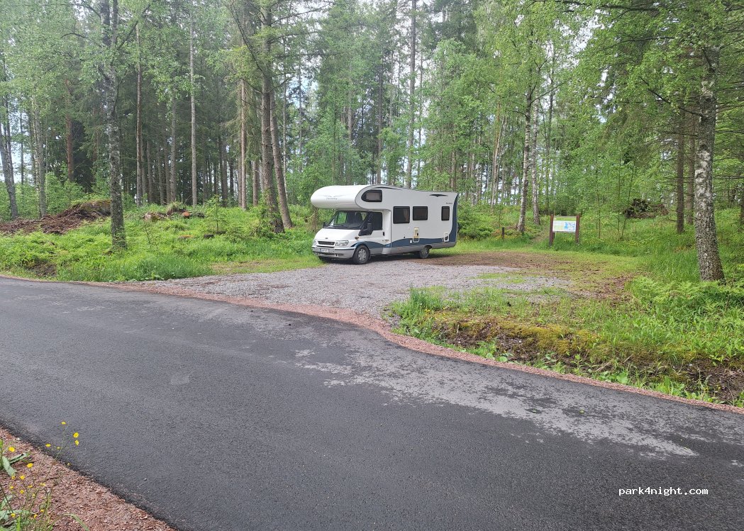(10710) Raseborg - 165 Lövövägen — foto