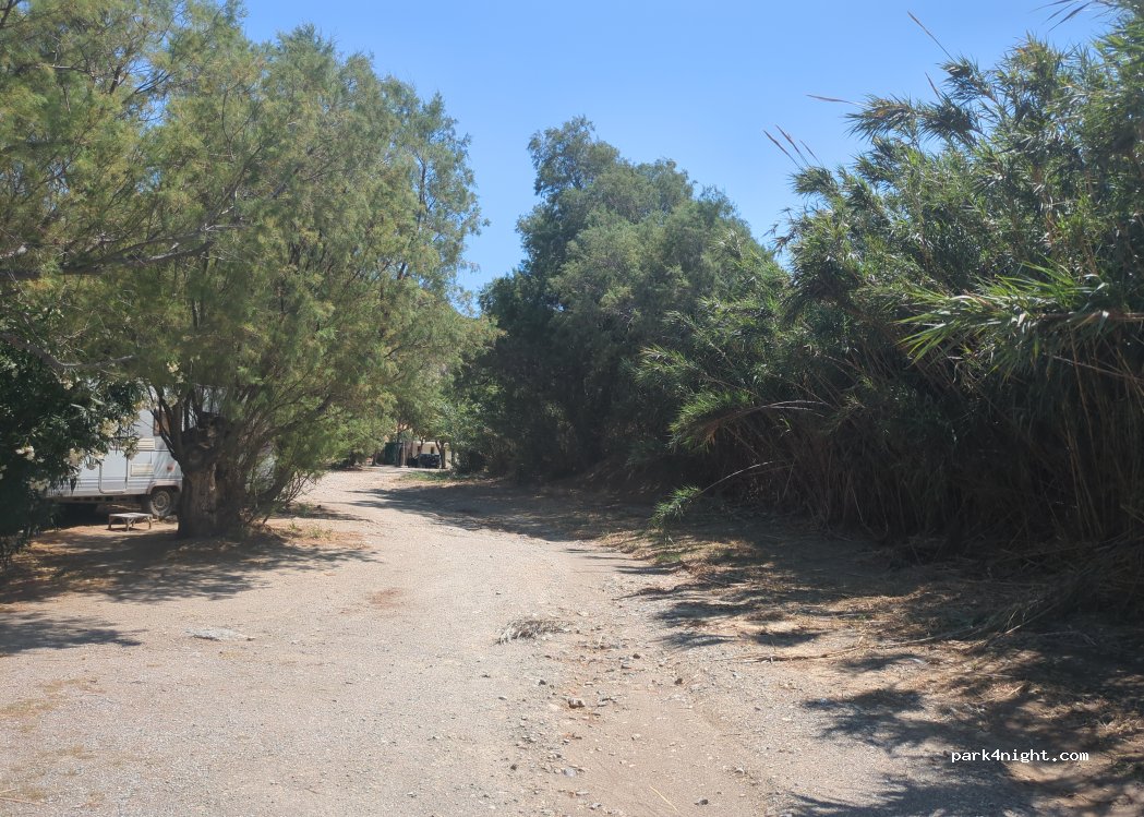 (740 60) Ammoudi - Unnamed Road — foto 2