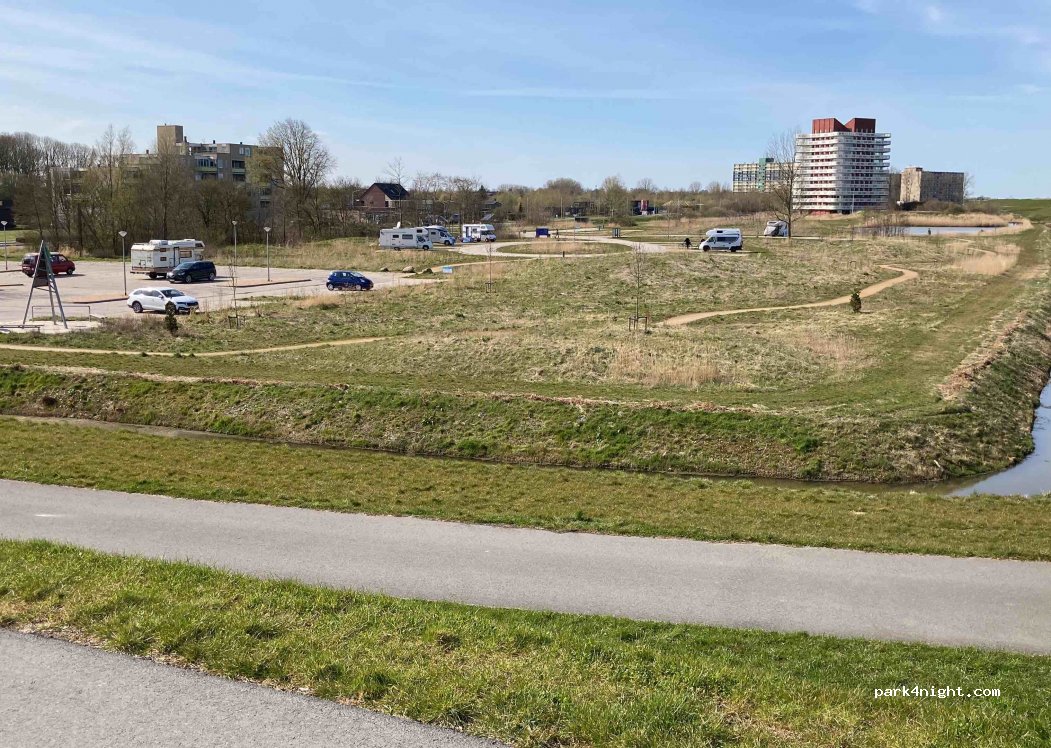 Camperlocatie Eemsdijk — foto