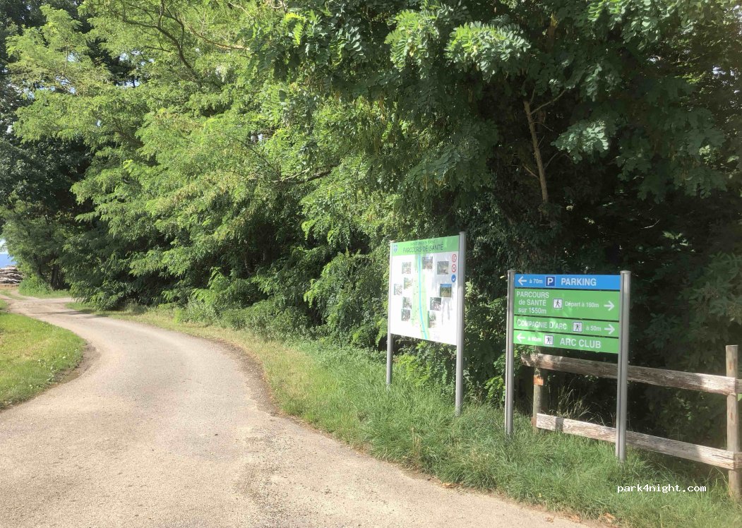 (68127) Sainte-Croix-en-Plaine - — foto 3