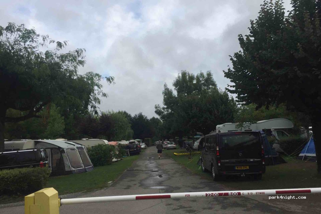 Camping La Chapelle Saint-Claude — foto 2