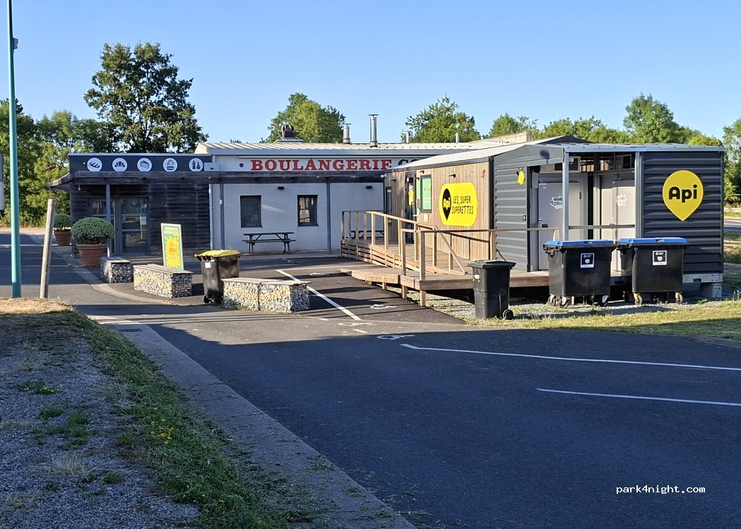 (79310) Saint-Pardoux-Soutiers - 4 Route de Parthenay — foto 4